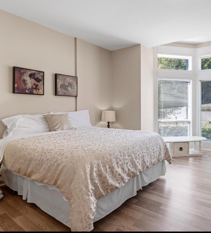 Seaview Executive Home Ladysmith Extérieur photo